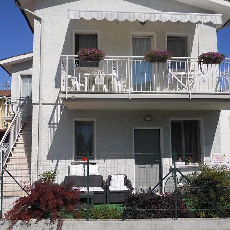 B&B Villa Flora Peschiera del Garda Extérieur photo